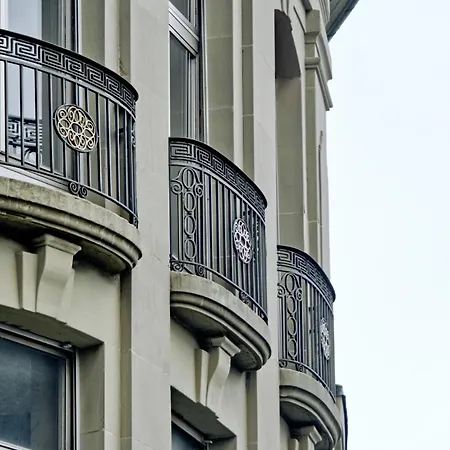 Apartment Bank House 204 - Griwa Rent Interlaken